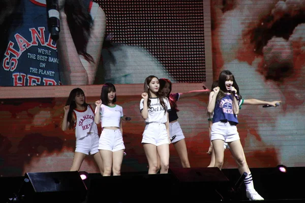 Membros Girl Group Sul Coreano Gfriend Apresentam Durante Mini Concerto — Fotografia de Stock