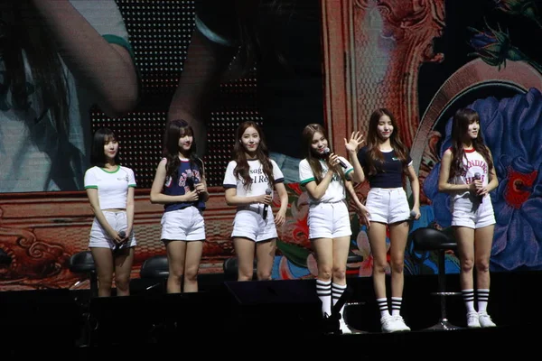 Membros Girl Group Sul Coreano Gfriend Apresentam Durante Mini Concerto — Fotografia de Stock