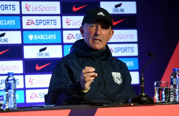 Capo Allenatore Tony Pulis Del West Bromwich Albion Partecipa Una — Foto Stock