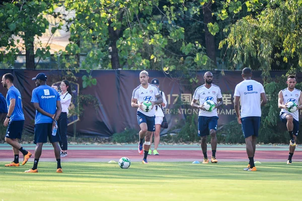 Spelers Van Olympique Lyonnais Deelnemen Aan Een Training Voor Wedstrijd — Stockfoto