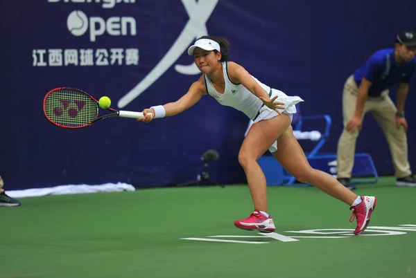 Nao Hibino Japão Retorna Tiro Para Peng Shuai China Partida — Fotografia de Stock