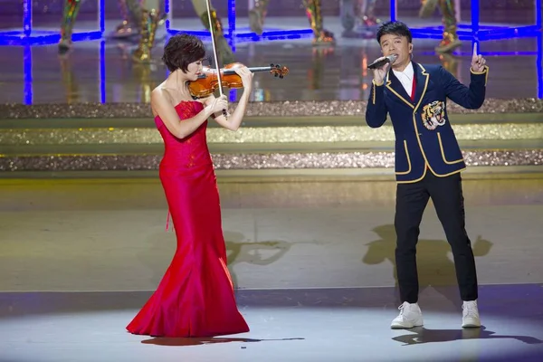Cantante Hong Kong Hacken Lee Canta Durante Gran Espectáculo Variedades — Foto de Stock