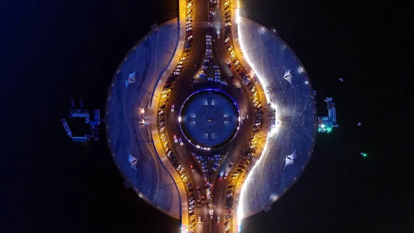 Flygfoto Över Bron Tiandi Med Formen Klocka Naturskön Plats Natten — Stockfoto