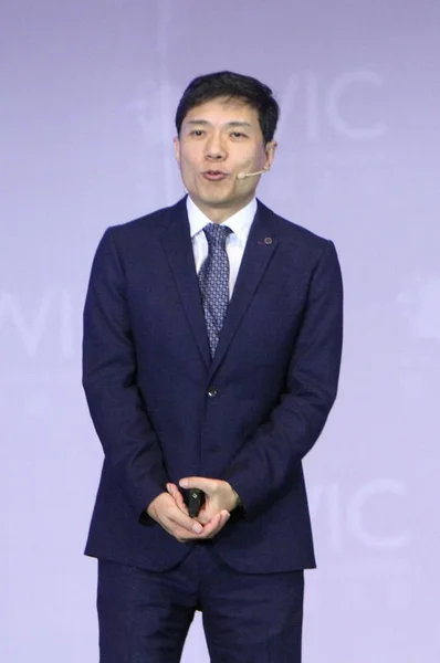 Robin Yanhong Yönetim Kurulu Başkanı Ceo Baidu Konuşuyor Ana Forum — Stok fotoğraf