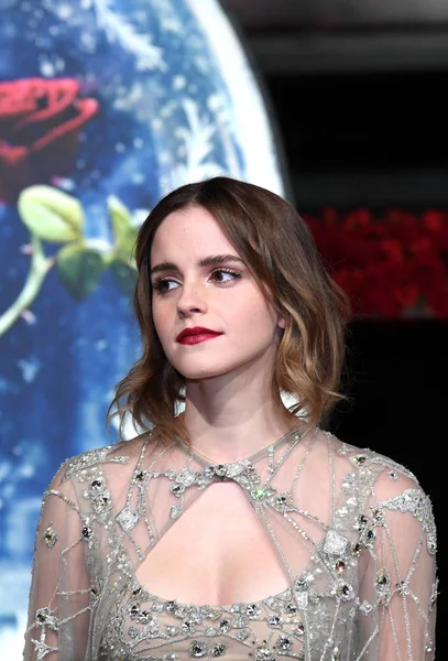 Actrice Britannique Emma Watson Assiste Une Première Pour Son Nouveau — Photo
