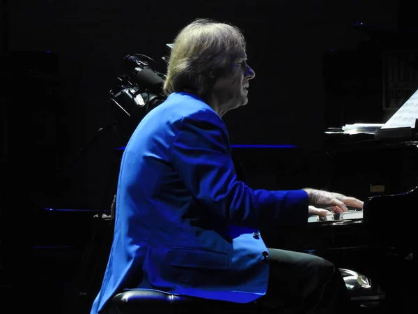 Pianista Francés Richard Clayderman Actúa Concierto Del Aniversario Antigua Ciudad — Foto de Stock