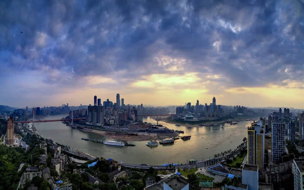 Skyline Der Qiansimen Jialing Flussbrücke Rechts Und Der Dongshuimen Yangtze — Stockfoto