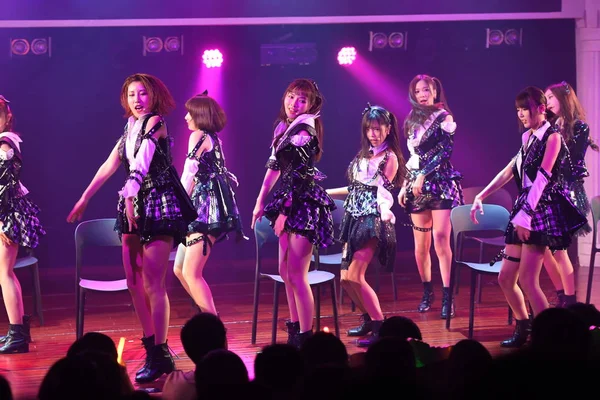 Členové Skupiny Čínských Idol Dívka Snh48 Tým Hii Provádět Během — Stock fotografie