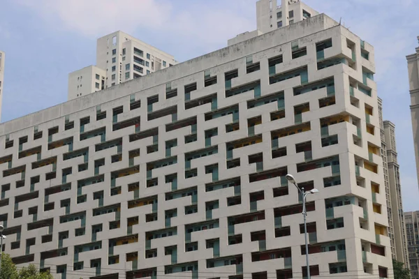Θέα Από Οικιστικό Κτίριο Που Χαρακτηρίζει Σχήμα Του Code Στην — Φωτογραφία Αρχείου