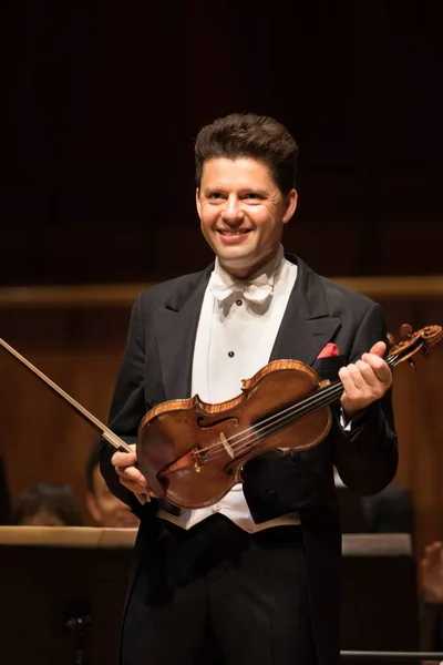 Litauiska Amerikansk Violinist Julian Rachlin Utför Konsert Guangzhou City Södra — Stockfoto