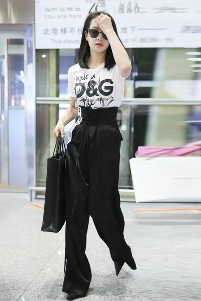 Chinese Zangeres Actrice Victoria Song Song Qian Afgebeeld Beijing Capital — Stockfoto