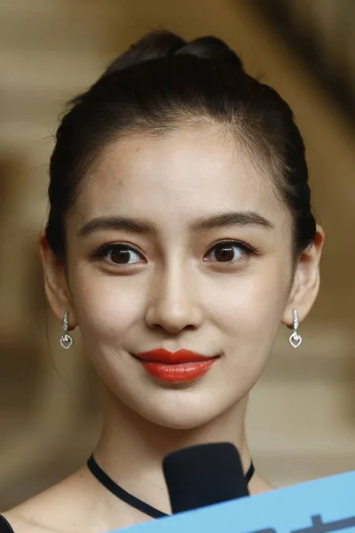 Hong Kong Aktorka Angelababy Pozuje Zdjęć Podczas Photocall Zbiór Jej — Zdjęcie stockowe