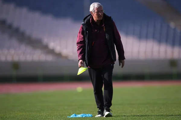 Cheftrainer Marcello Lippi Der Chinesischen Fußballnationalmannschaft Der Männer Nimmt Einer — Stockfoto