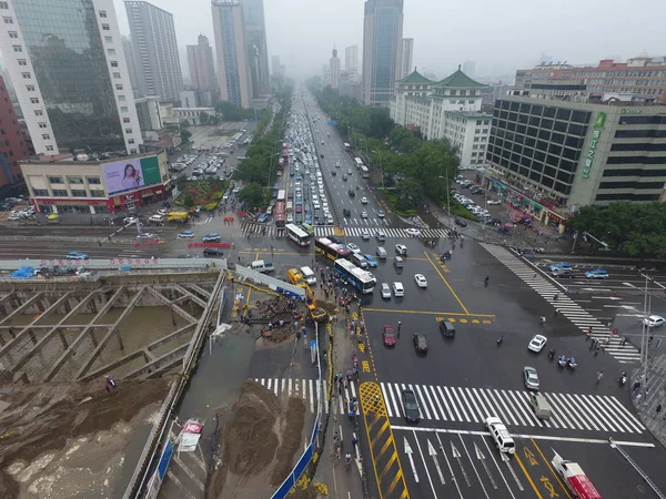 Vista Aérea Del Lugar Del Accidente Después Colapso Carretera Que —  Fotos de Stock