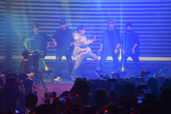 Американская Певица Ким Сэмюэль Южной Кореи Выступила Концерте Samuel Hong — стоковое фото