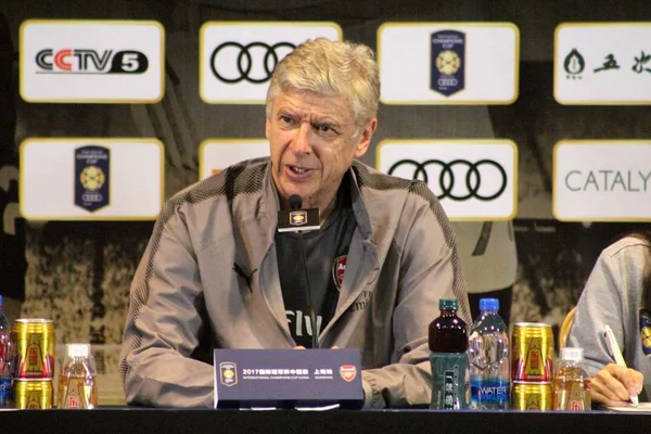 Allenatore Arsene Wenger Dell Arsenal Partecipa Una Conferenza Stampa Partita — Foto Stock