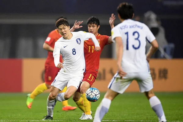 Koh Myong Jin South Korea National Football Team Challenges Hao — Stock Photo, Image