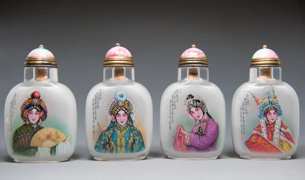 View Painted Snuff Bottles Four Great Dan Created Chinese Artist — стоковое фото