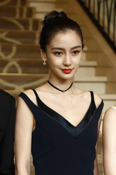 Hong Kong Aktris Angelababy Pozlar Fotoğraflar Üzerinde Bir Photocall Sırasında — Stok fotoğraf