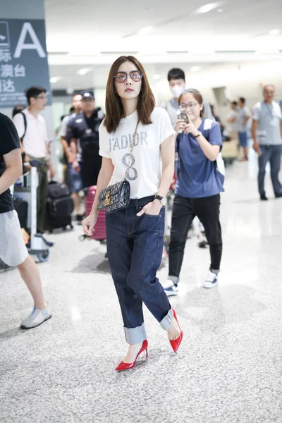 Ella Chen Chia Hwa Taiwanesiska Flickor Grupp Avbildas Shanghai Hongqiao — Stockfoto