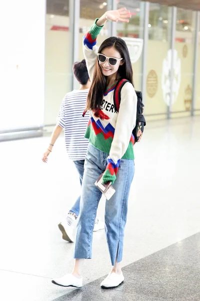 Chinese Actrice Afgebeeld Beijing Capital International Airport Beijing China September — Stockfoto