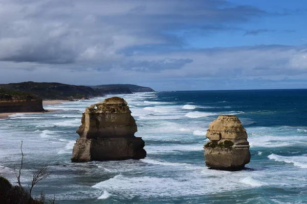 Landskap Tolv Apostlarna Samling Kalksten Staplar Utanför Stranden Port Campbell — Stockfoto