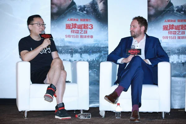 Çinli Yönetmen Chuan Sol Görsel Efekt Süpervizörü Ander Langlands Katılmak — Stok fotoğraf