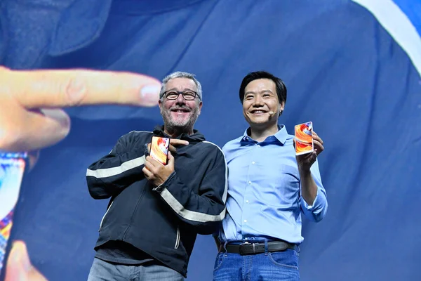 French Designer Philippe Starck Left Lei Jun Chairman Ceo Xiaomi — Stock Photo, Image