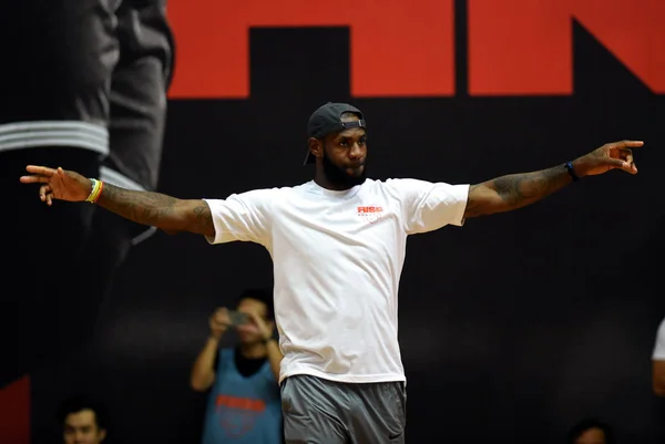 Nba Ster Lebron James Van Cleveland Cavaliers Neemt Deel Aan — Stockfoto