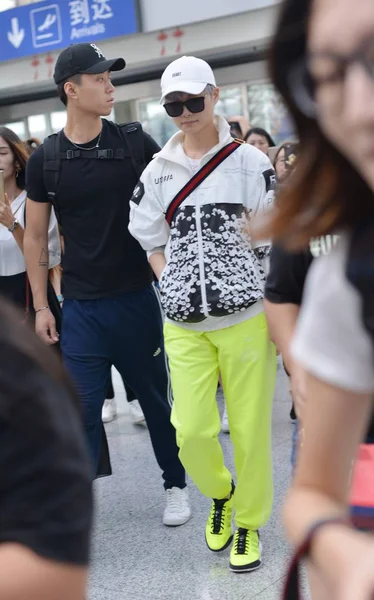 Cantante Chino Yuchun Fotografiado Aeropuerto Internacional Beijing Capital Beijing China — Foto de Stock