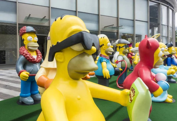 Life Size Sculptures Characters American Animated Sitcom Simpsons Pictured Yintai — Stock Photo, Image