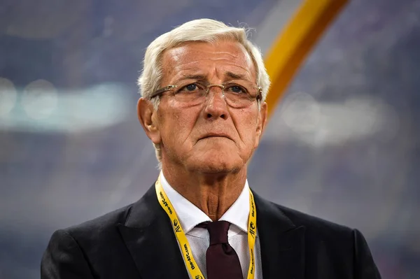 Entrenador Jefe Marcello Lippi China Reacciona Mientras Observa Sus Jugadores — Foto de Stock