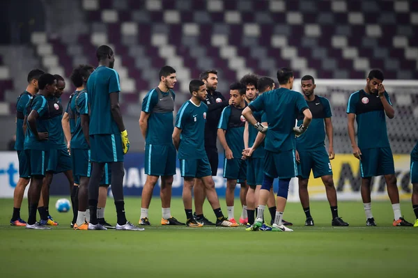 Les Joueurs Équipe Nationale Football Qatar Participent Une Séance Entraînement — Photo