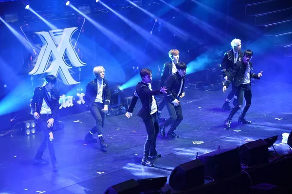 Members South Korean Boy Group Monsta Perform First World Tour — Stock Photo, Image