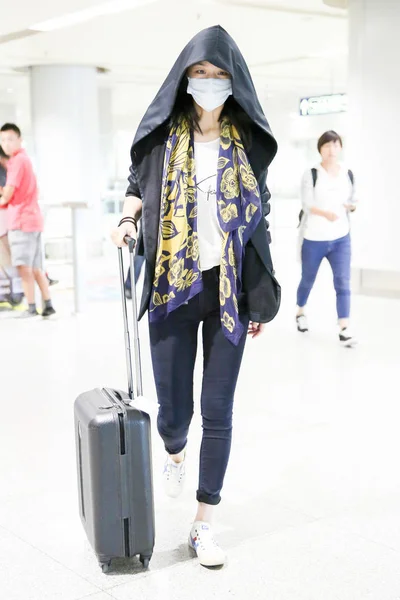 Chinese Actress Tang Wei Pictured Beijing Capital International Airport Beijing — Stock Photo, Image