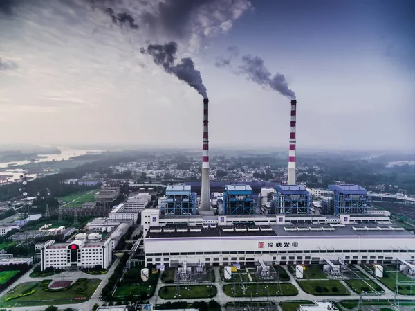 Fumée Est Évacuée Des Cheminées Centrale Électrique Jiangsu Xutang China — Photo