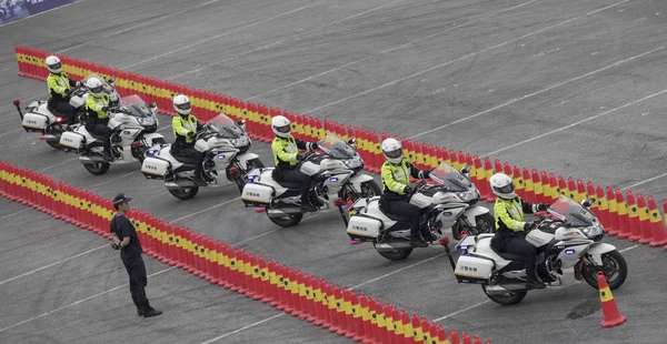 Police Officers Take Part Motorcycle Competition Square Wuhan City Central — Stock Photo, Image