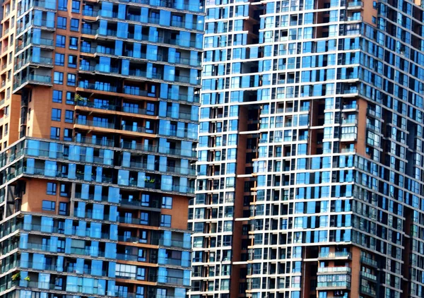 Szabálytalan Kék Üveg Zárt Sokemeletes Épületek Vannak Képen Chongqing Kína — Stock Fotó