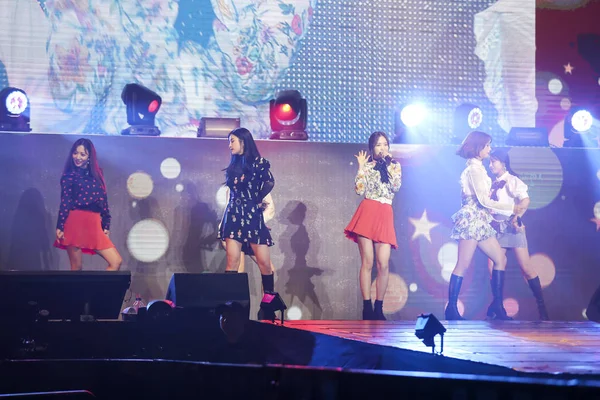 Membros Girl Group Sul Coreano Pink Apresentam Durante Ásia Tour — Fotografia de Stock