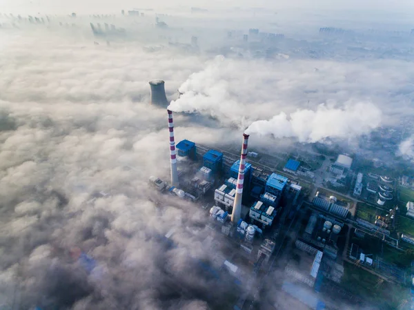 Fumaça Descarregada Chaminés Jiangsu Xutang Power Plant China Datang Corporation — Fotografia de Stock