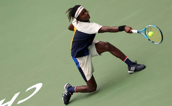 Mikael Ymer Suécia Retorna Tiro Para Yen Hsun Taipei Chinesa — Fotografia de Stock