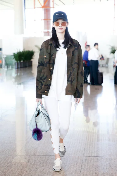 Chinees Model Ming Mengyao Afgebeeld Beijing Capital International Airport Beijing — Stockfoto