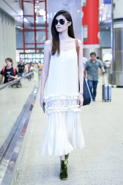 Modella Cinese Sui Fotografata All Aeroporto Internazionale Beijing Capital Pechino — Foto Stock