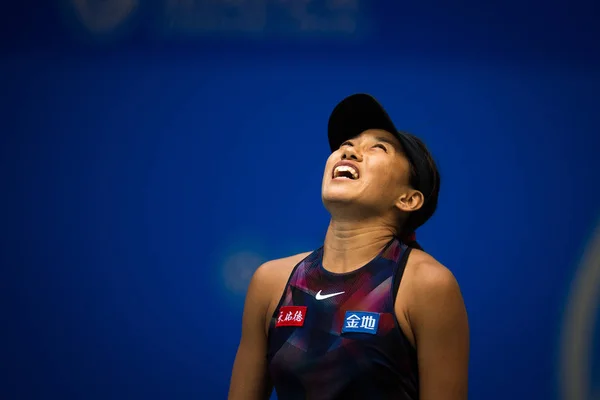 Zhang Shuai China Reacts She Competes Karolina Pliskova Czech Republic — Stock Photo, Image