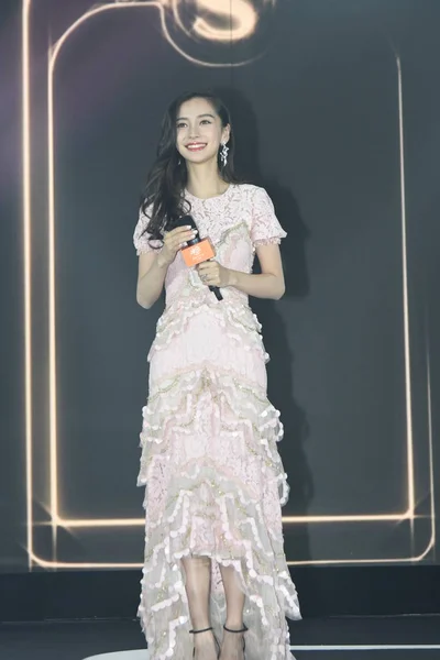 Hong Kong Actress Angelababy Attends Promotional Event Shampoo Brand Sovya — Stock Photo, Image