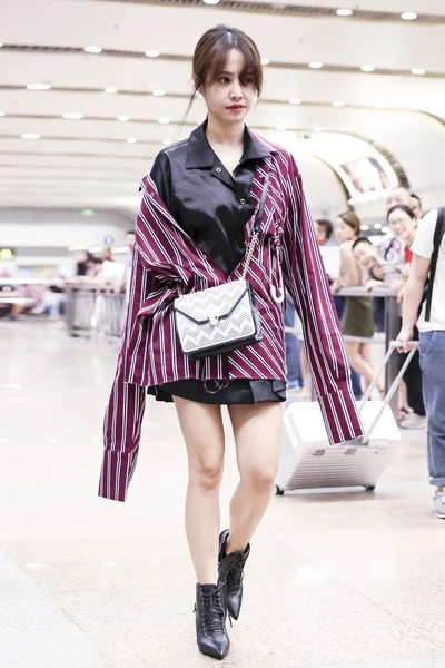 Cântăreața Taiwaneză Jolin Tsai Este Fotografiată Aeroportul Internațional Beijing Capital — Fotografie, imagine de stoc