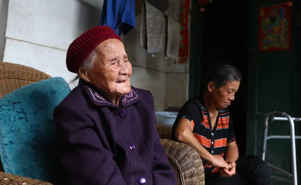 117 Jarige Chinese Vrouw Zhu Zhengshi Oudste Persoon Chengdu Afgebeeld — Stockfoto