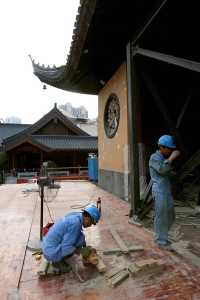 Los Trabajadores Chinos Son Vistos Sitio Construcción Del Gran Salón — Foto de Stock
