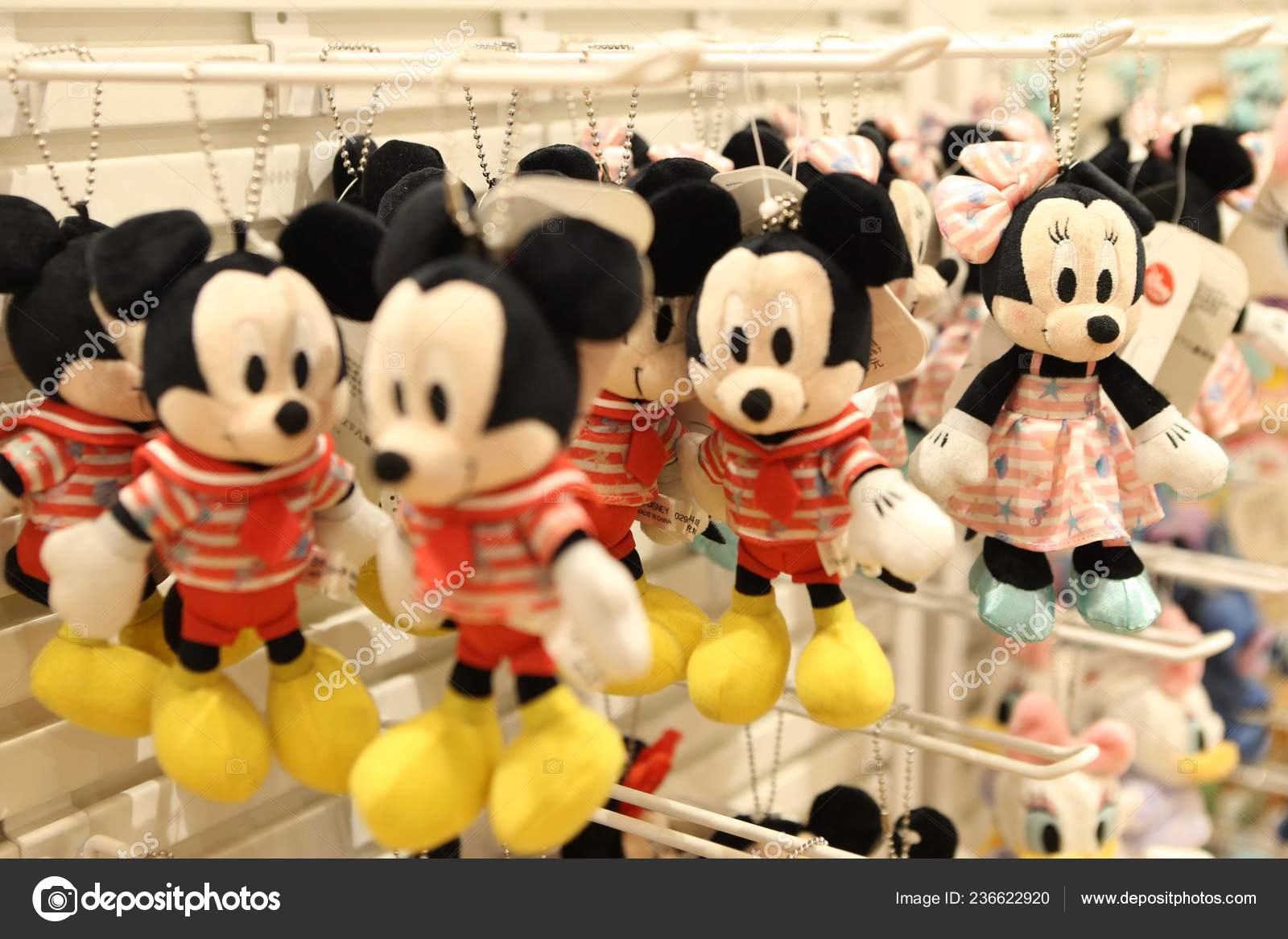 minnie mouse doll disney store