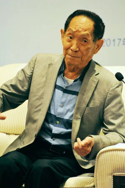Čínský Vědec Yuan Longping Známý Jako Otec Hybridní Rýže Mluví — Stock fotografie